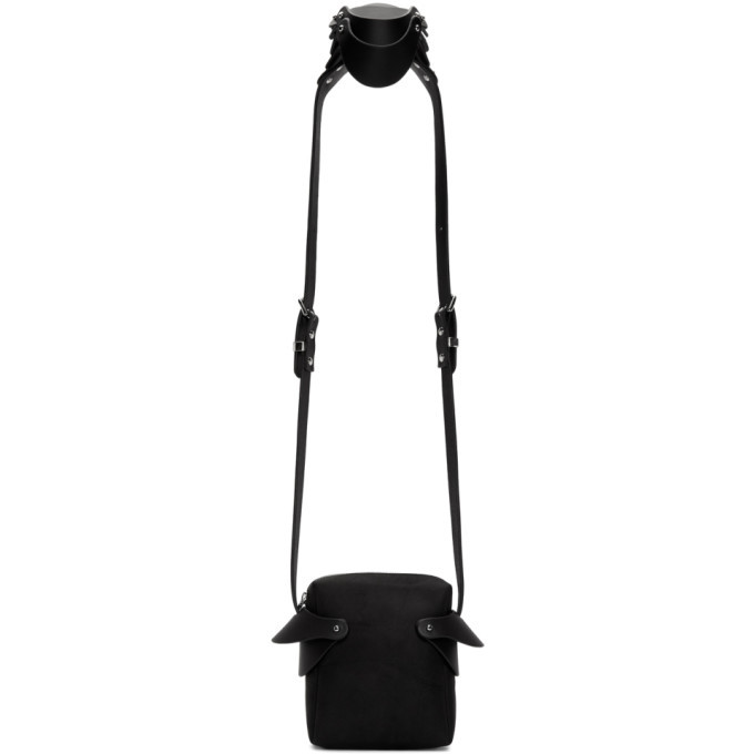Photo: Fleet Ilya Black Shoulder Piece Bag