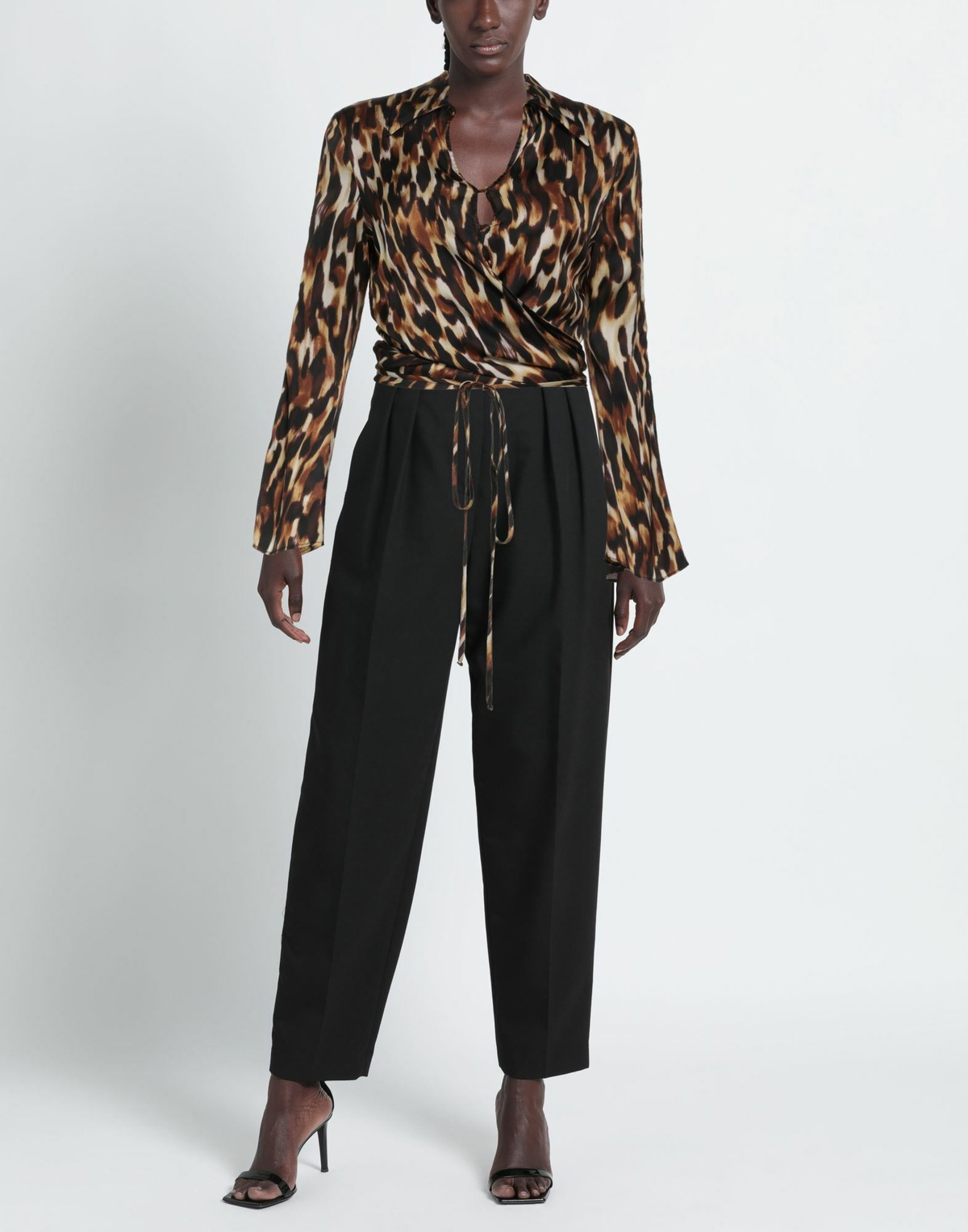 Jucca Womens Top Dark in Brown