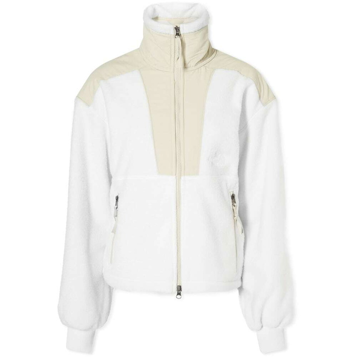 Photo: The North Face Women's 94 Sherpa Denali Jacket in Gardenia White/Gravel