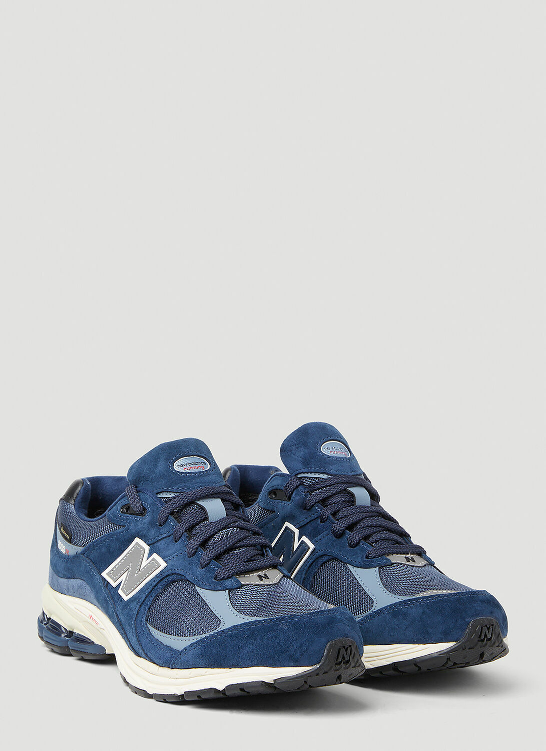 New Balance 2002R Sneakers