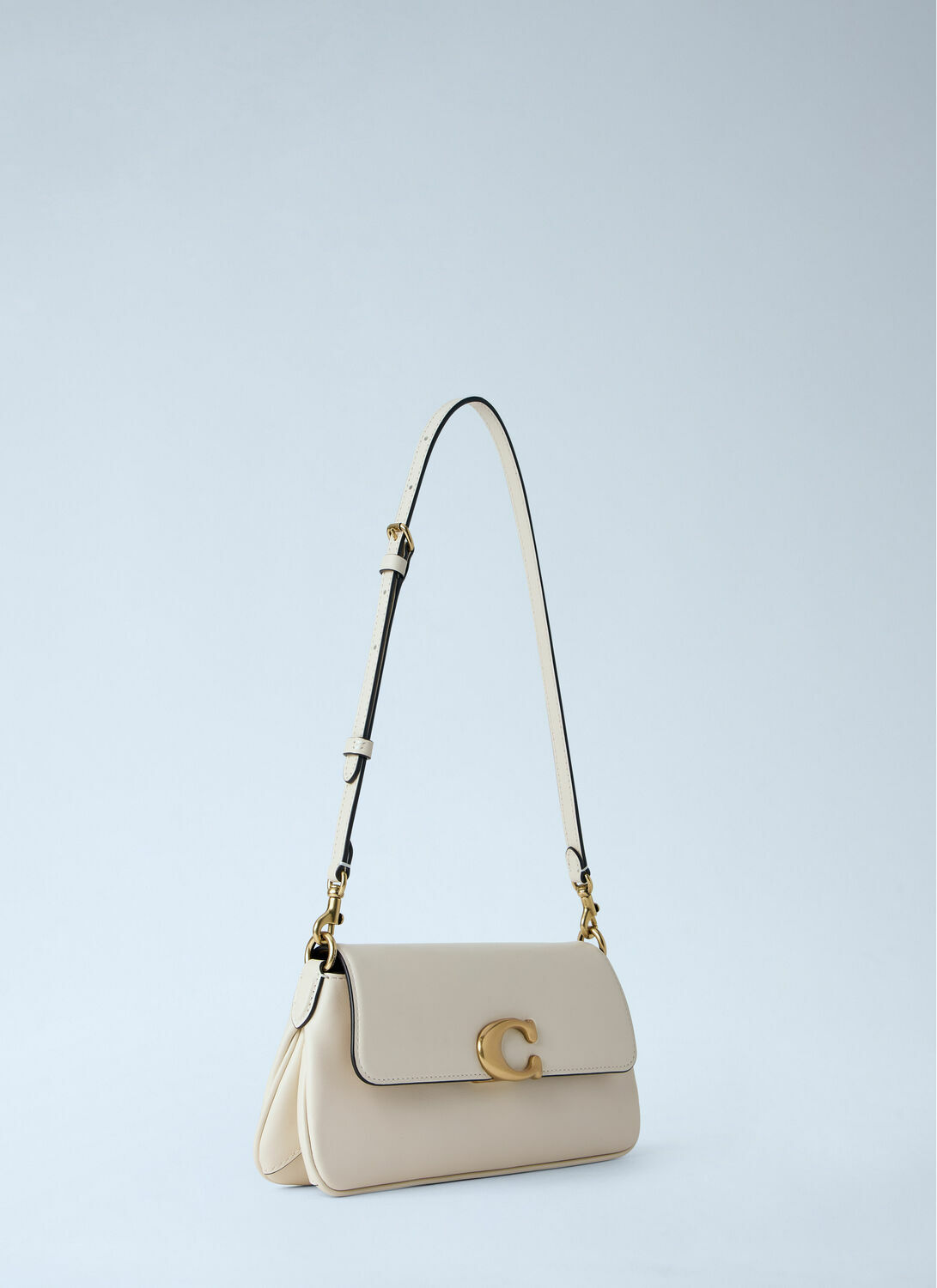 Coach Jet Shoulder Bag