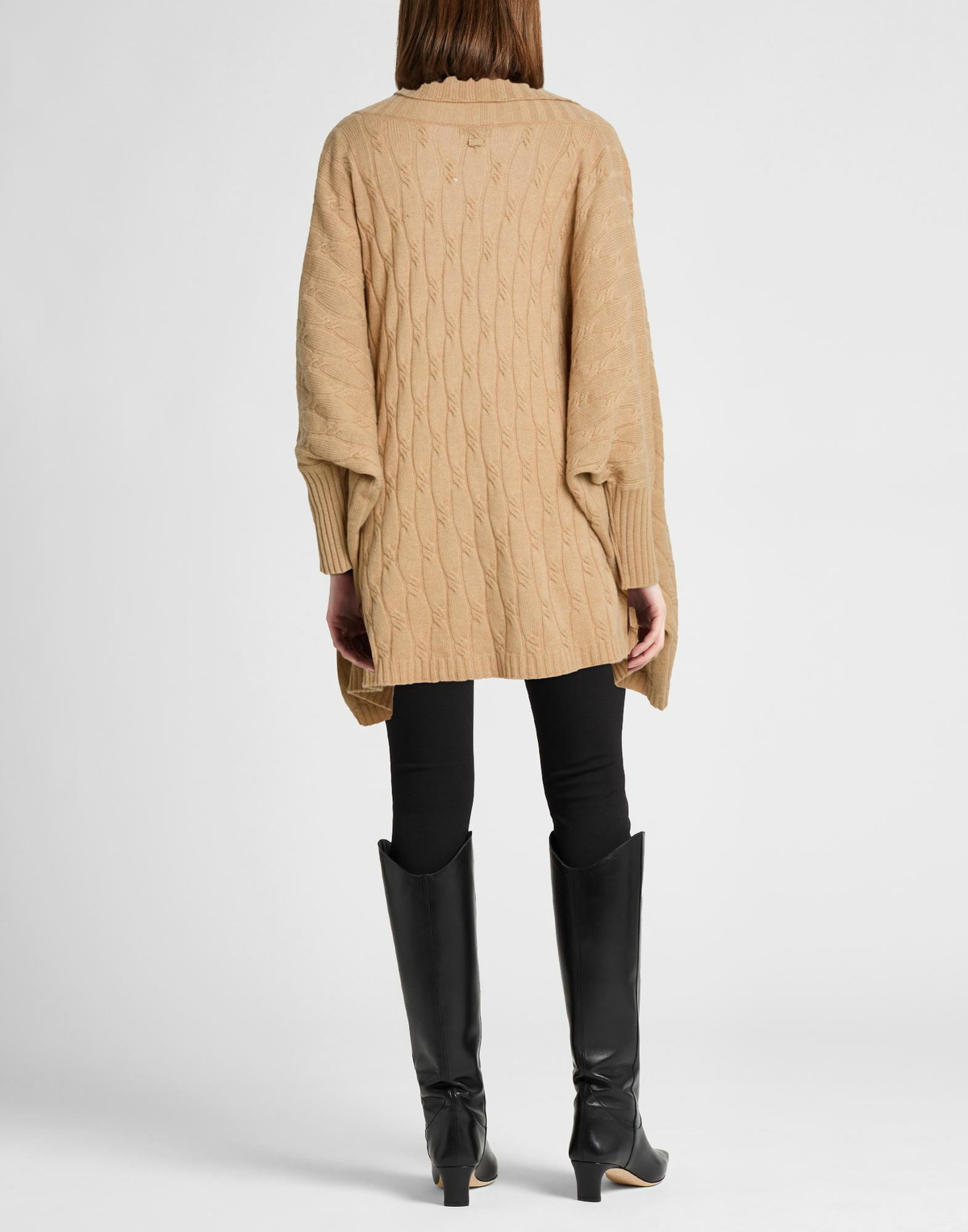 Agnona Womens Cardigan in Beige