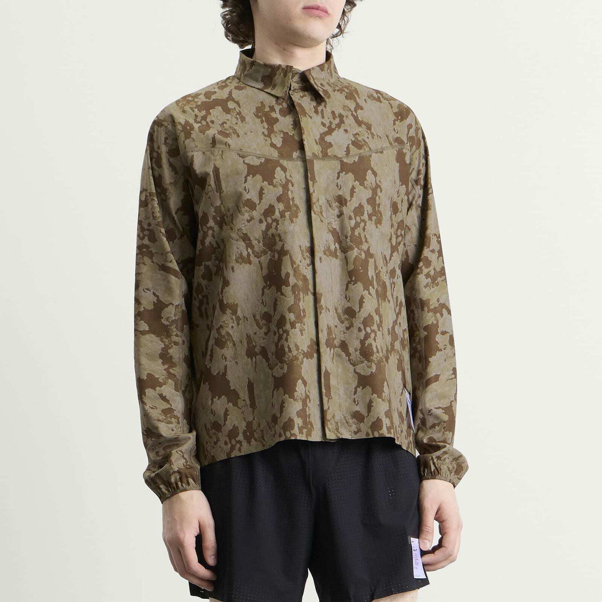 Satisfy Men's PeaceShell River Shirt in Camo Print
