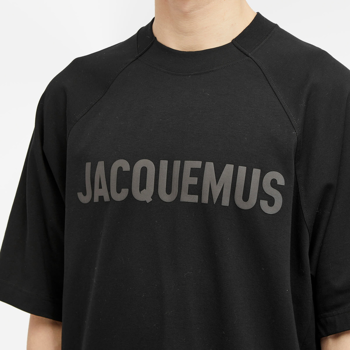 Jacquemus Men's Typo T-Shirt in Black Jacquemus