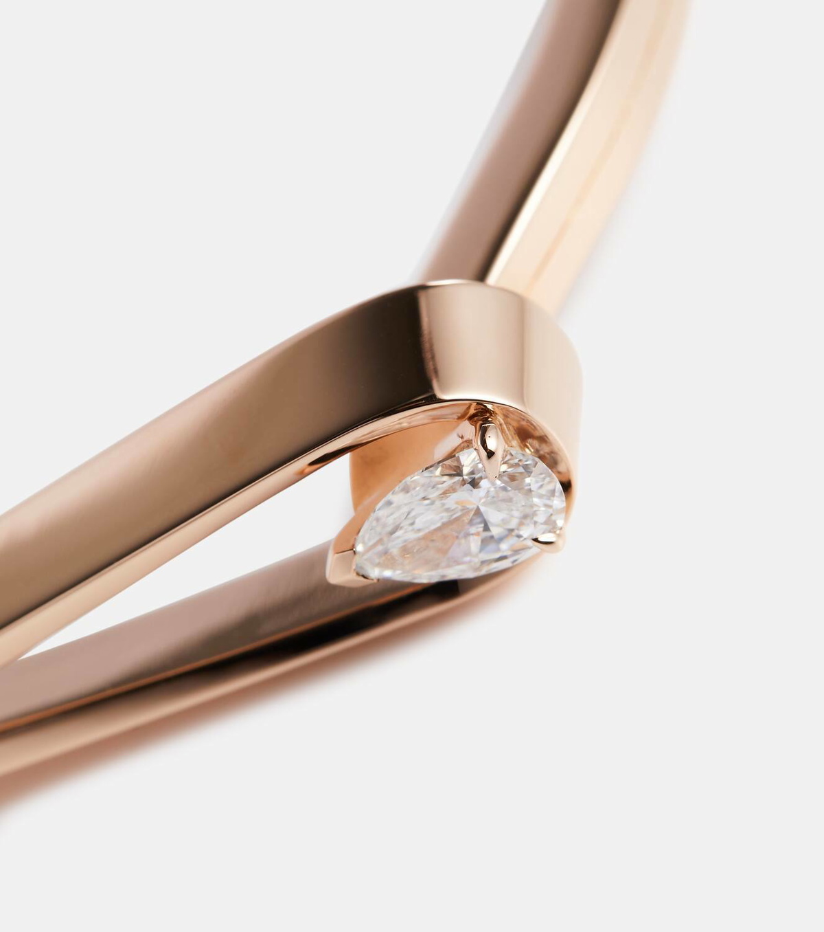 Repossi Serti Inversé 18kt rose gold bracelet with diamond