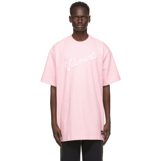 VETEMENTS Pink Sweet Logo T-Shirt Vetements