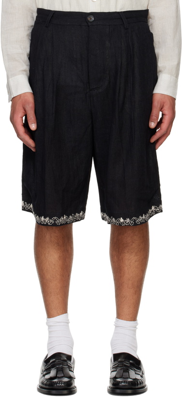Photo: Kartik Research Black Linen Pleated Shorts