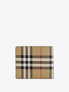 Burberry   Wallet Beige   Mens