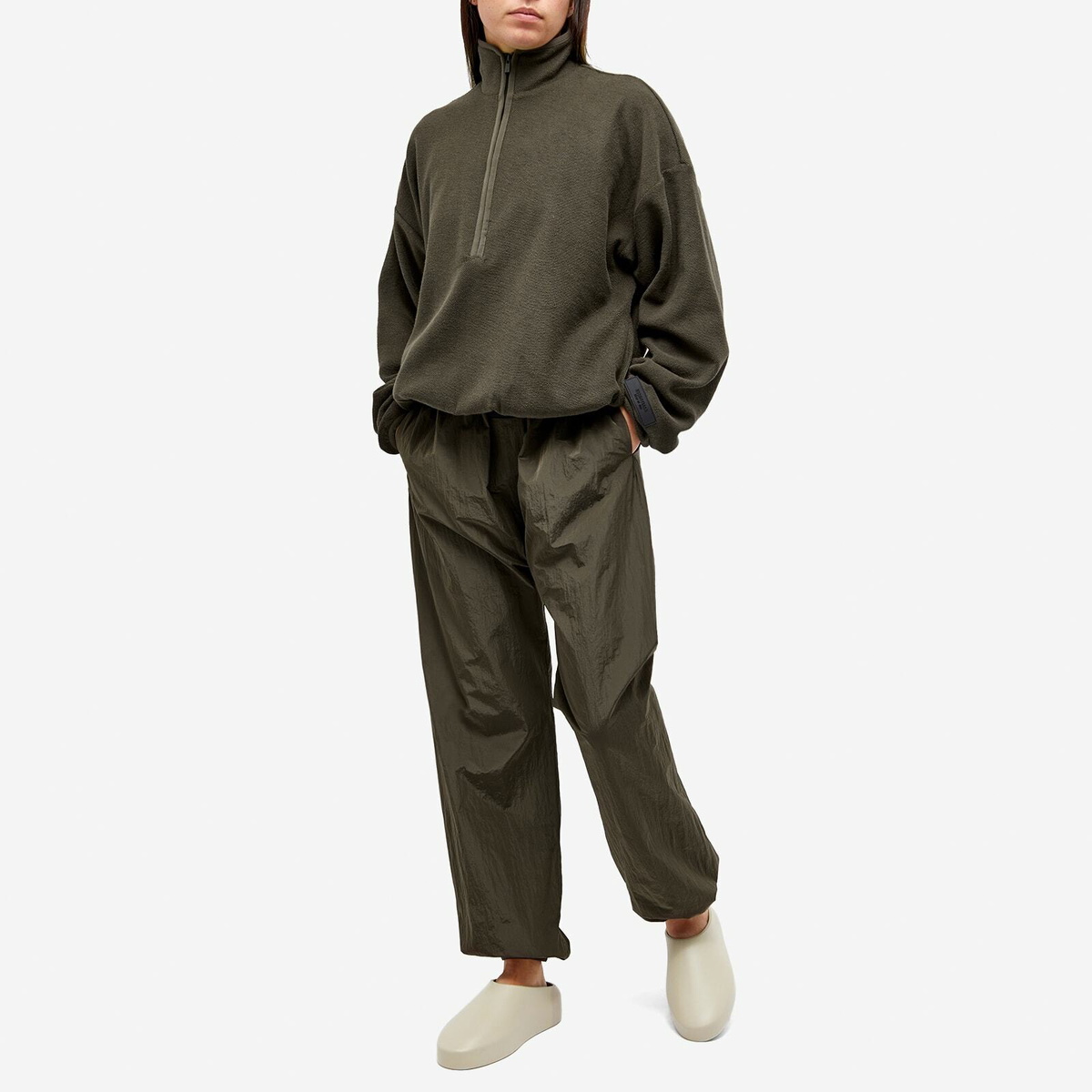 【FOG Essentials】WOMEN'S SPORT PANT Fear of God ESSENTIALS Women's Track Pants in Ink Fear Of