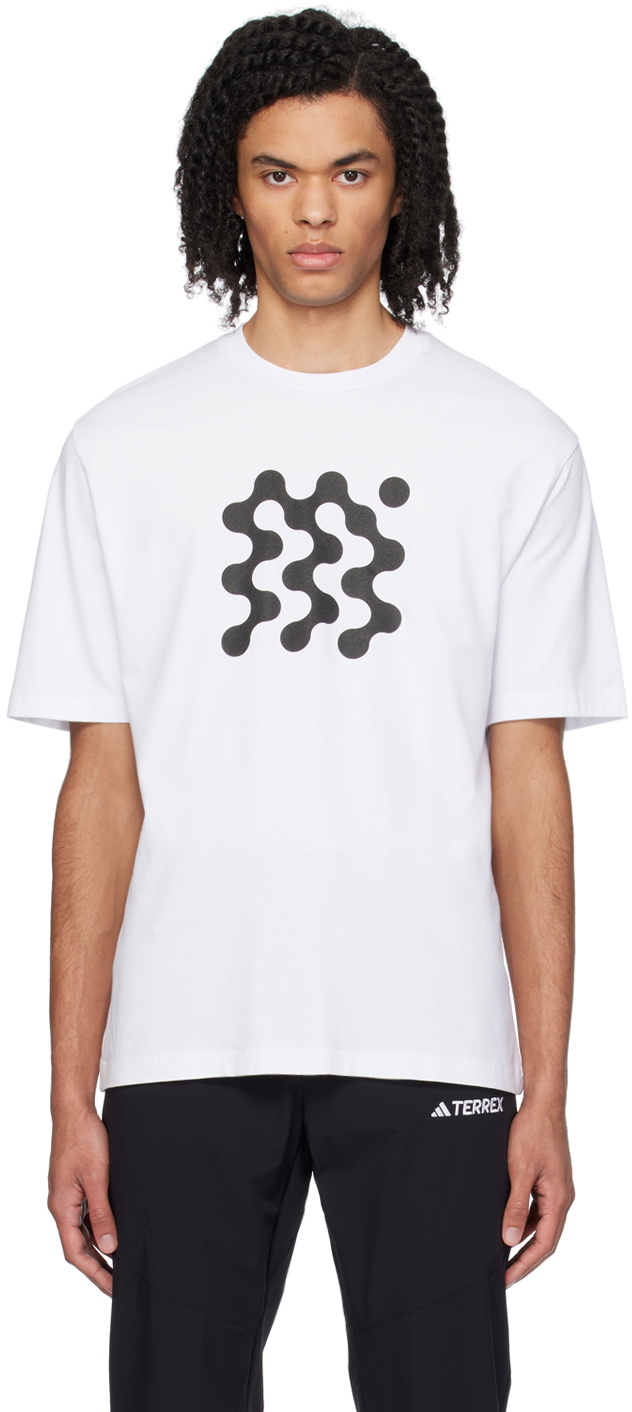 Manors Golf White Eighteenth T-Shirt