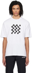 Manors Golf White Eighteenth T-Shirt