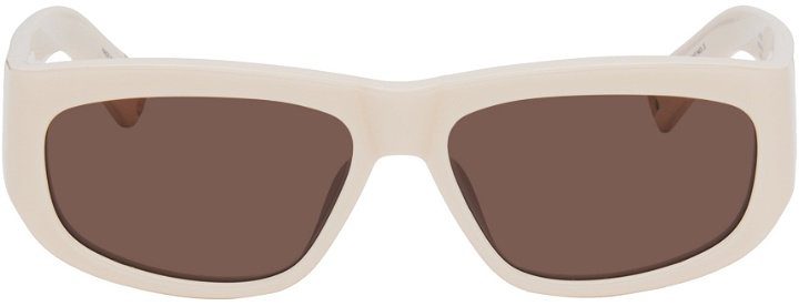 Photo: JACQUEMUS Off-White 'Les Lunettes Pilota' Sunglasses
