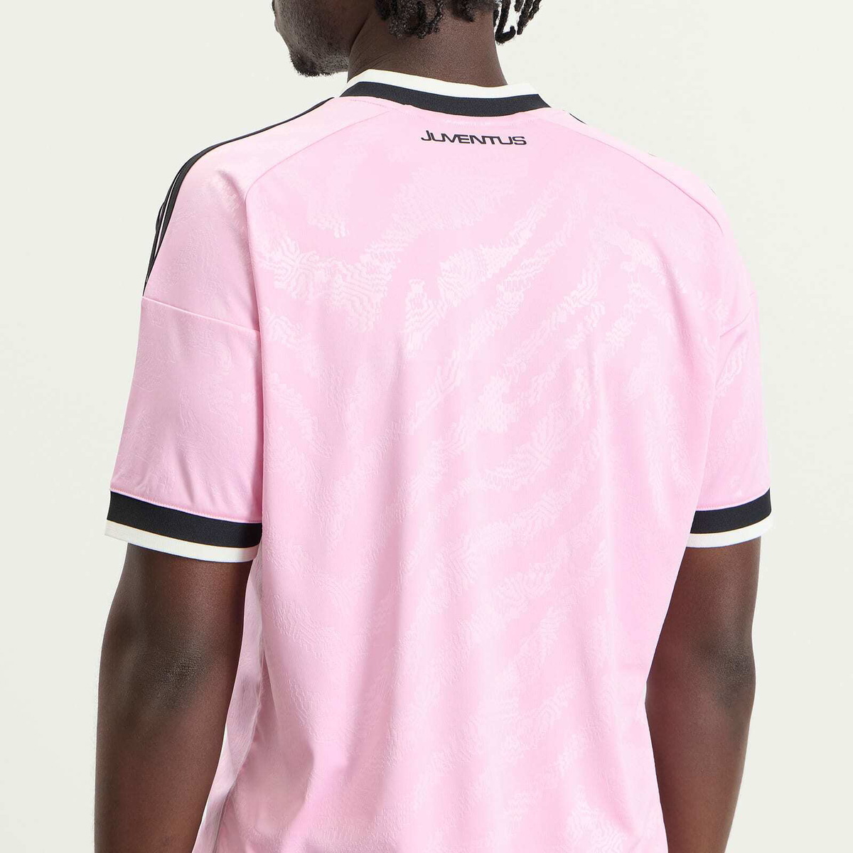 Adidas Men's Juventus FC Away Jersey in True Pink/Black