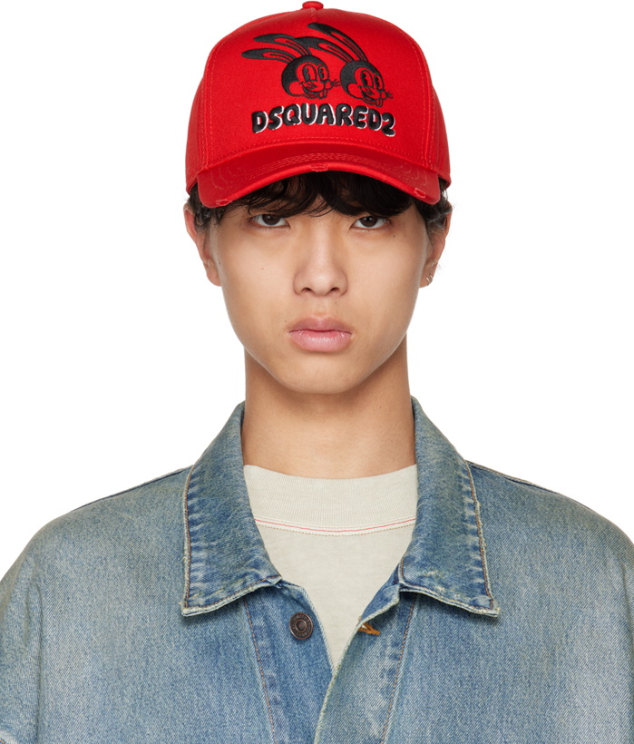 Photo: Dsquared2 Red Lunar NY Cap