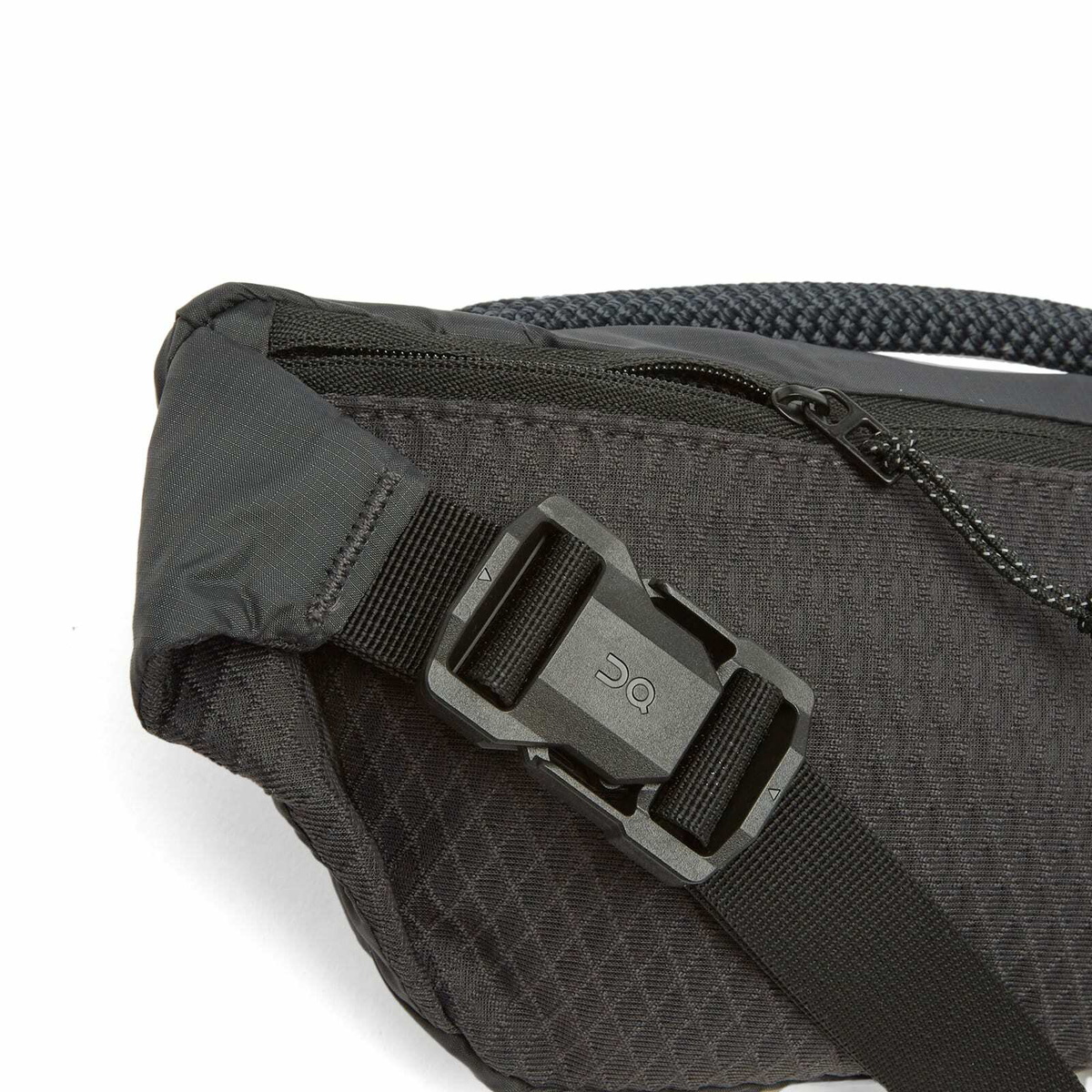 ON Waist Pack 2L Lite in Magnet 