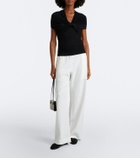 Tove Hadara gathered top