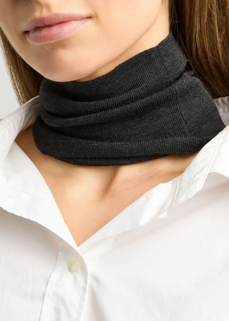Maison Margiela Ribbed Wool Snood Grey