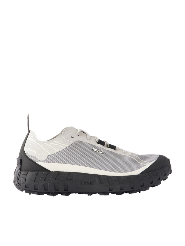 Photo: norda - 001A Dyneema® Running Sneakers - Gray