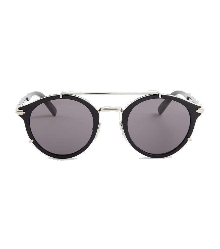 Photo: Dior Eyewear DiorBlackSuit R7U sunglasses