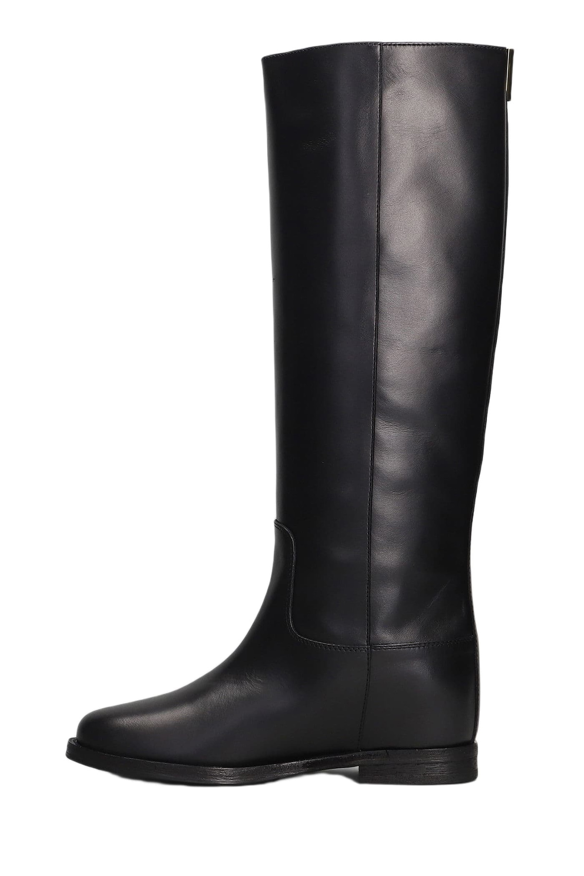 Via Roma 15 In Black Leather