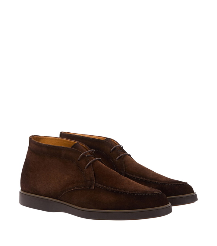 Photo: Magnanni Lello suede desert boots