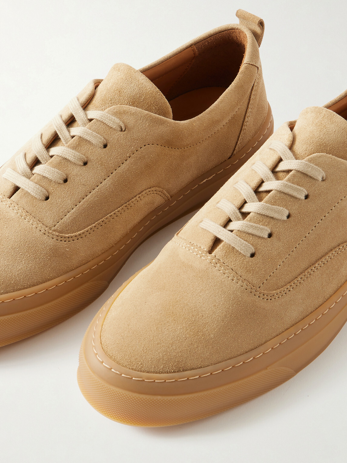 Mr P. - Classic Plimsoll Suede Sneakers - Brown
