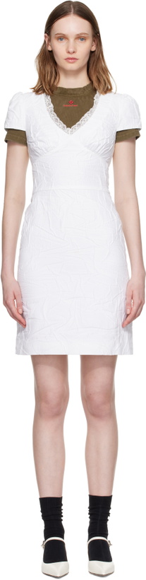 Photo: SHUSHU/TONG White Lace Trim Sweetheart Neckline Midi Dress