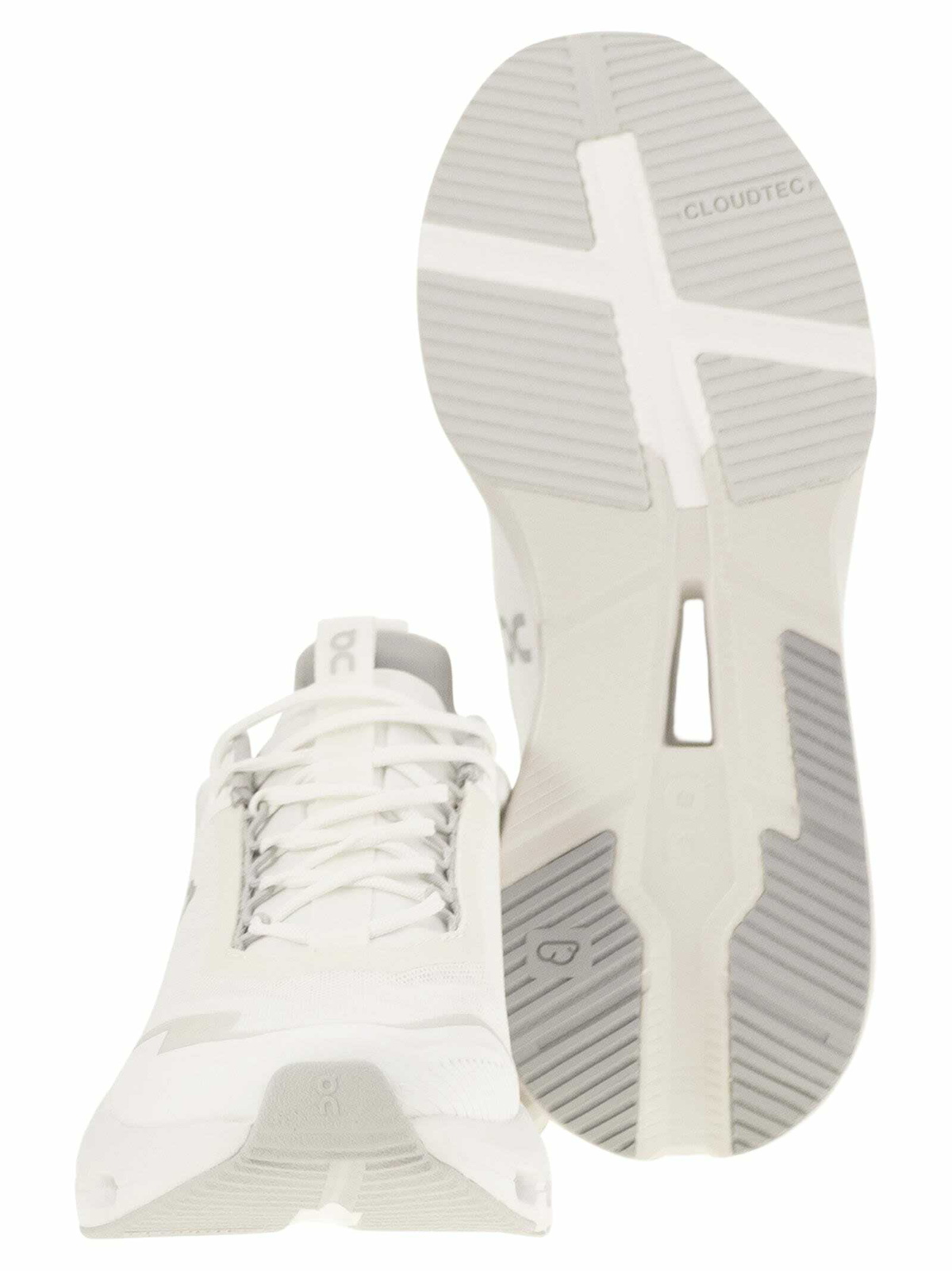 スニーカー On CLOUDNOVA X - Technical fabric trainers On Shoes Cloudnova X Technical Fabric Trainers in White for