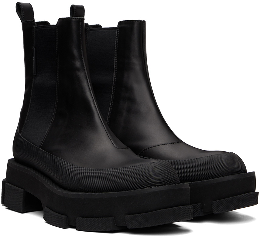 both Black Gao Chelsea Boots both