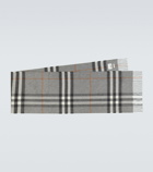 Burberry - Checked cashmere scarf