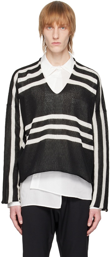 Photo: Sulvam Black Striped Sweater