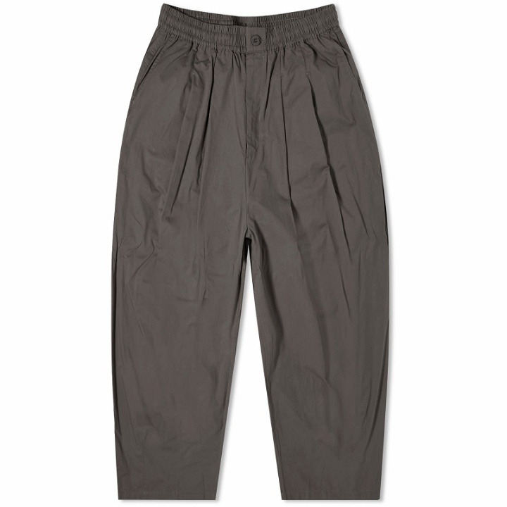 Photo: Anglan Men's Essential Balloon Trousers in Grey