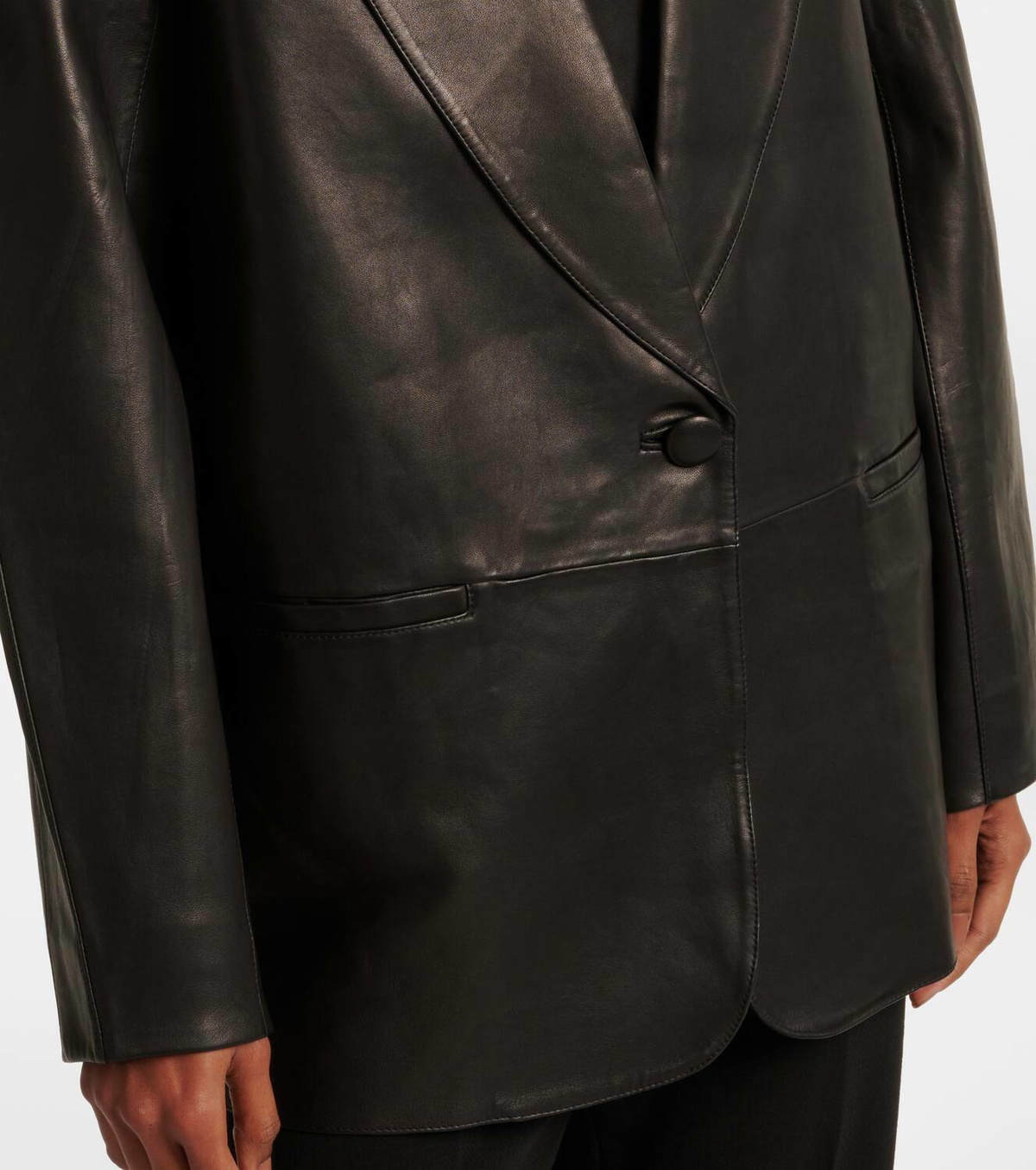 The Sei Slouchy leather blazer