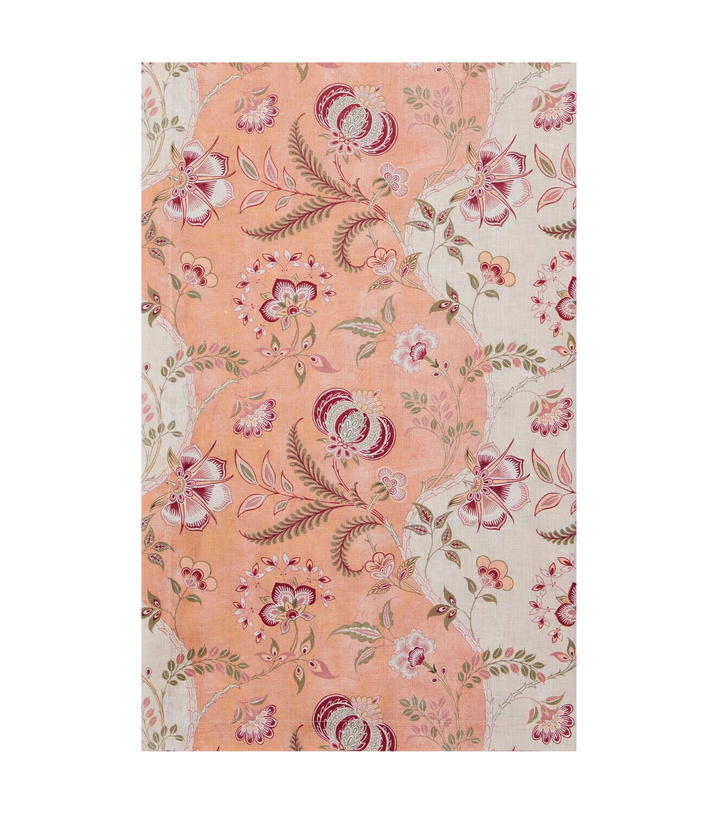 Photo: Cabana Asli floral linen tablecloth