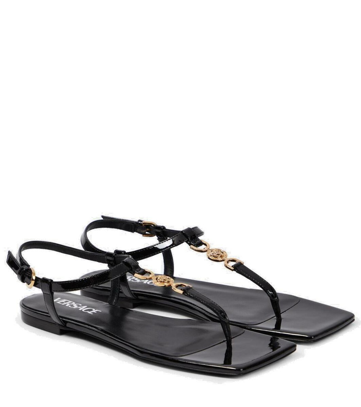 Photo: Versace Medusa '95 leather thong sandals