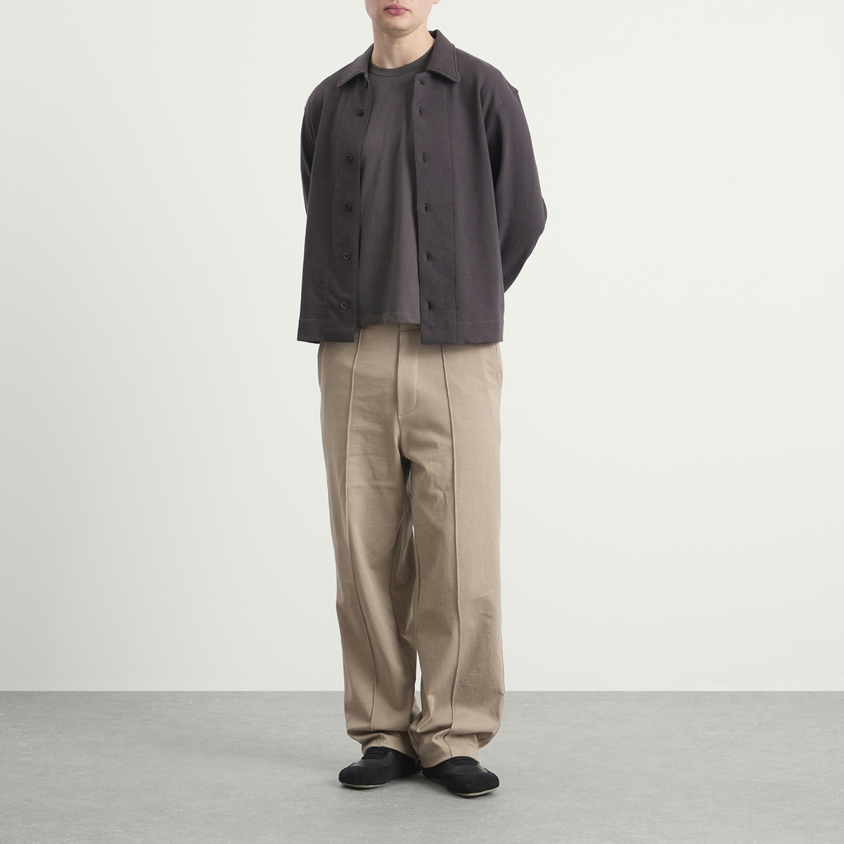 Lady White Co. Men's Francisco Button Down Sweatshirt in Black Mushroom
