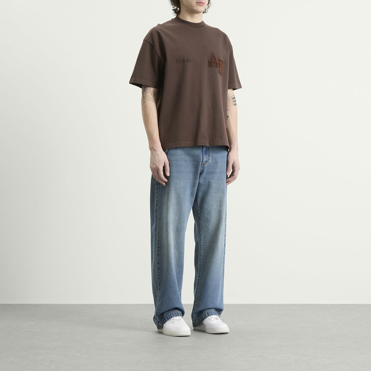 ANNIE HOOD Men's College T-Shirt in Washed Brown