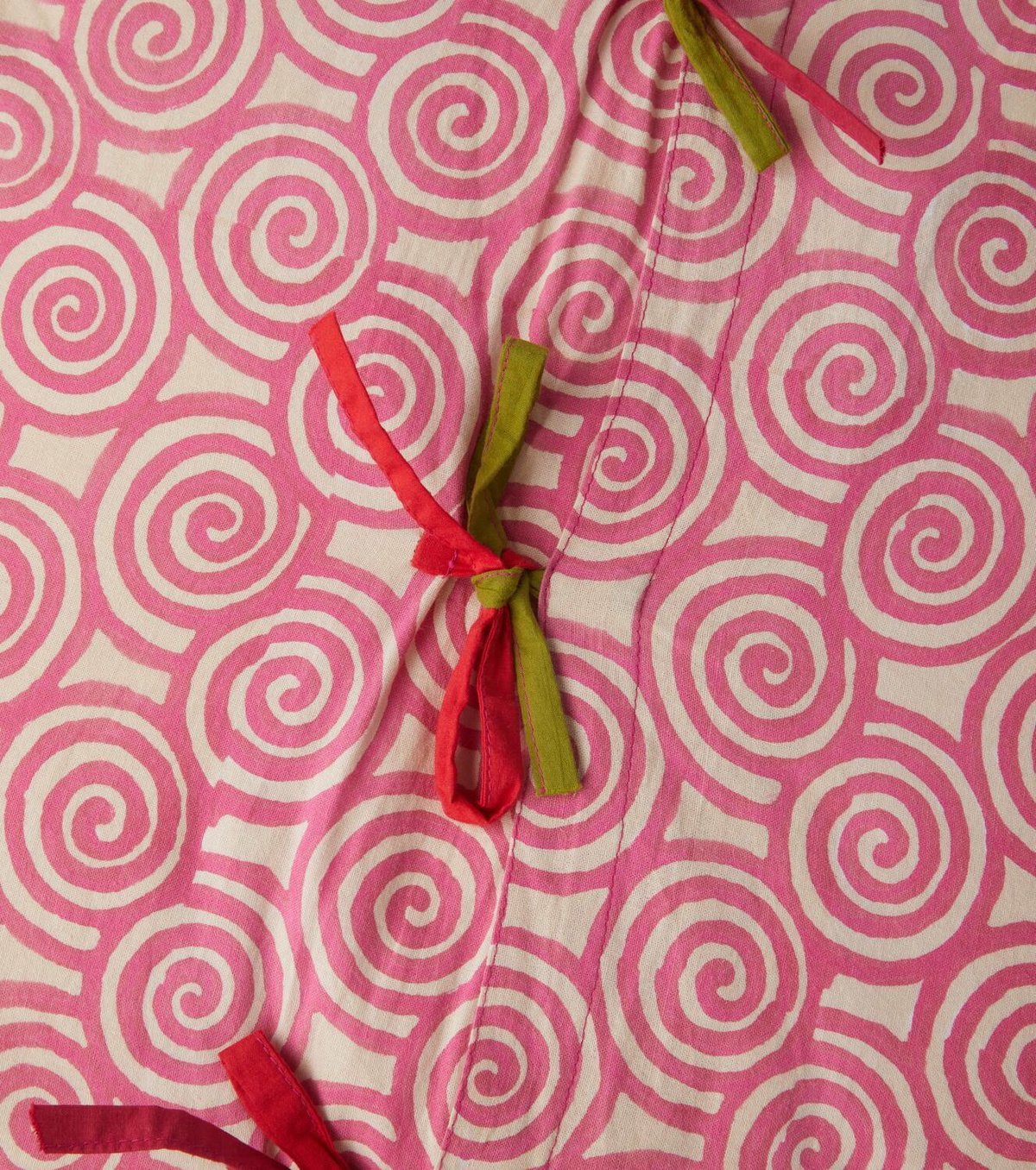 Lisa Corti Camelia Magenta Medium cotton cushion