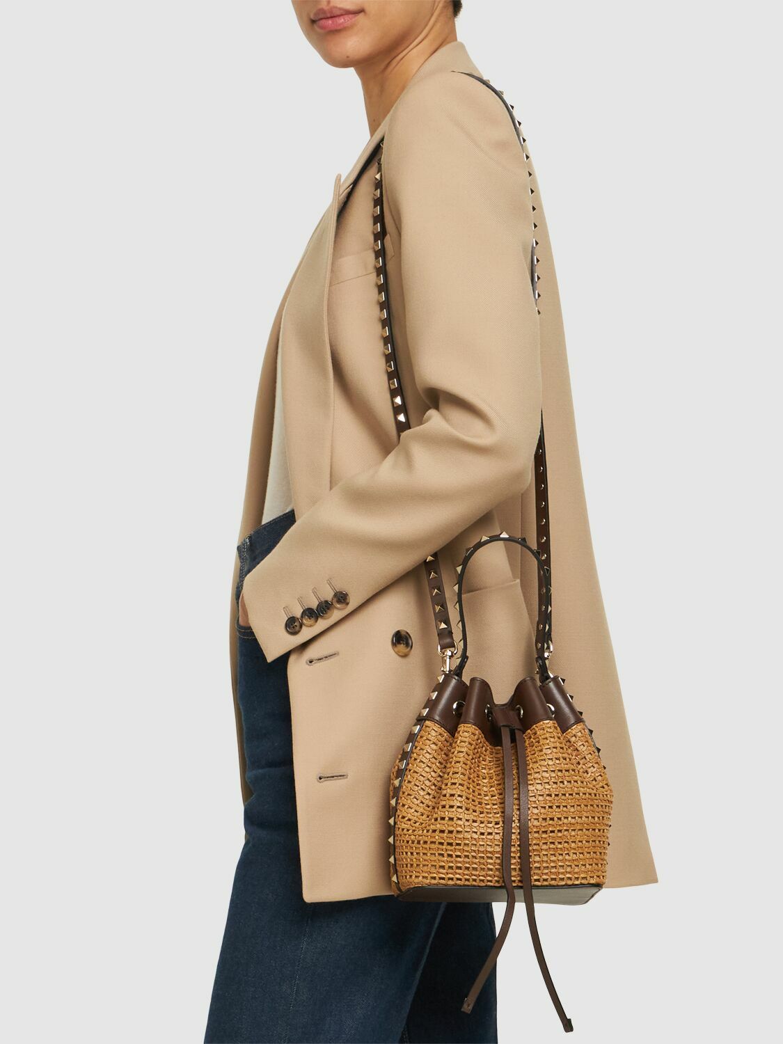【関税＆送料込み】Valentino Garavani Rockstud Canvas Bucke 0400021827853?wid=900