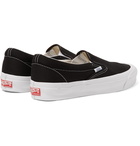 Vans - UA OG Classic LX Canvas Slip-On Sneakers - Black