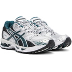 ASICS White & Black Gel-Nimbus 10.1 Sneakers