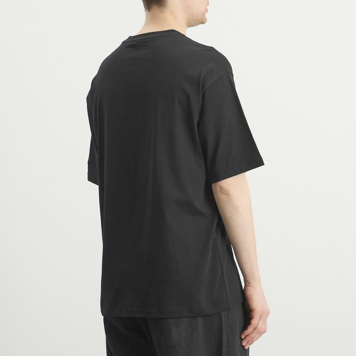 New Era Men's Player Graphic T-Shirt in Black