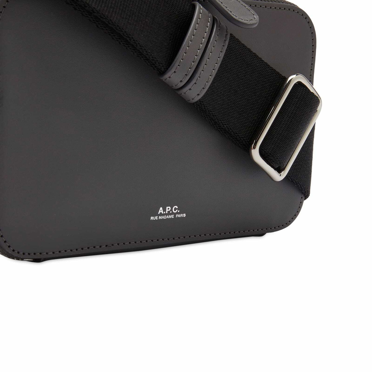 APC★大人気早期完売★Men's SOHO CAMERA BAG★限定 sale★ A.P.C. Men's Soho Camera Bag in Anthracite A.P.C.