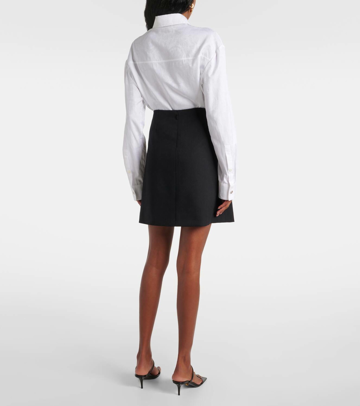 スカート VERSACE BLACK STRETCH WOOL SKIRT VERSACE BLACK BONDAGE WOOL SKIRT WITH BUCKLES 1992