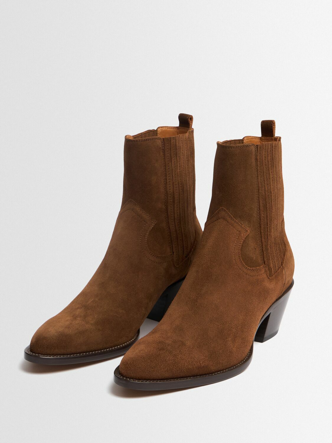 BUTTERO Annie Suede Ankle Boots
