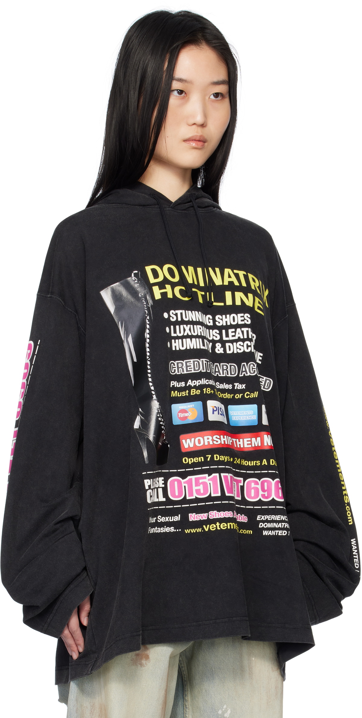 【VETEMENTS】ブラック Dominatrix Hotline ジャージ フーディ VETEMENTS Black Jersey 'Dominatrix Hotline' Hoodie Vetements