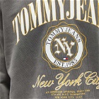 Tommy Jeans Men's TJM Boxy Luxe Varsity Crew Sweat in Black