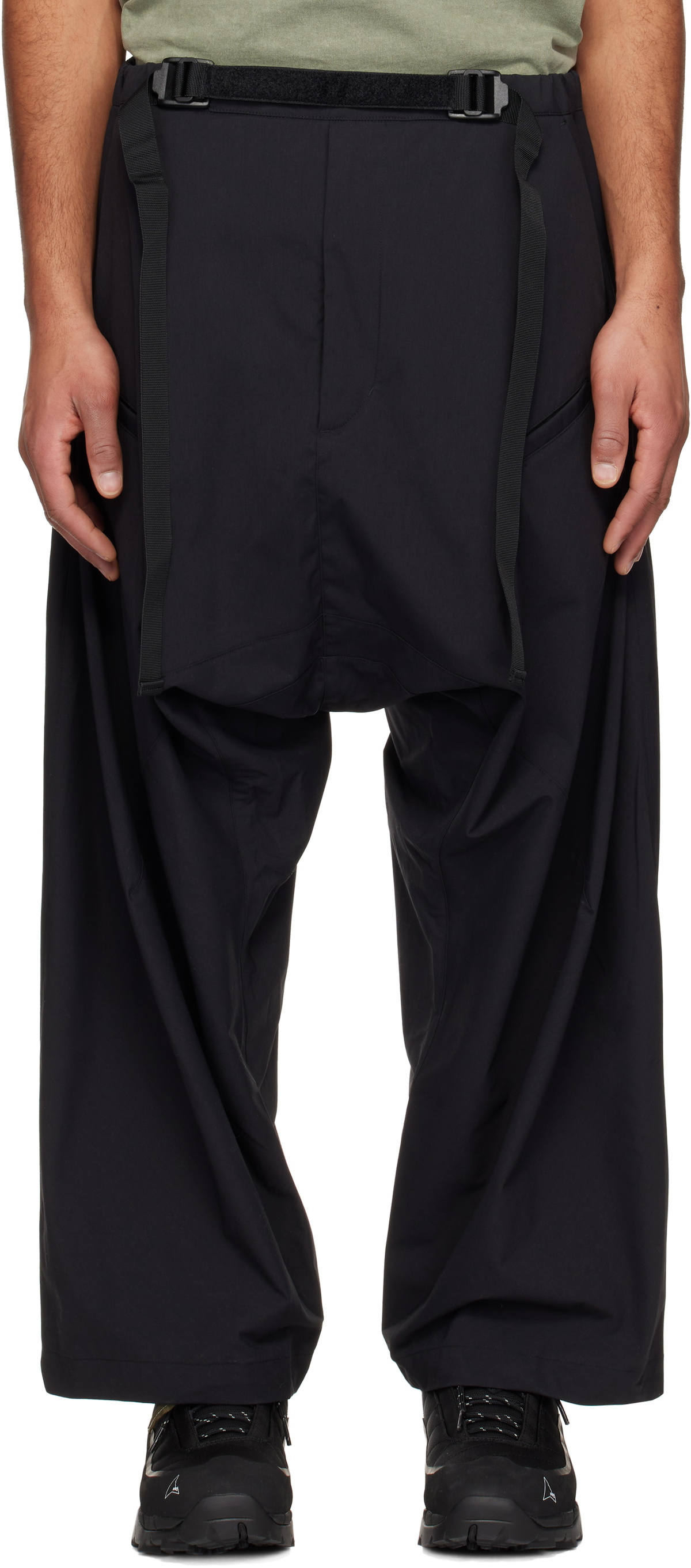 ACRONYM p30-eブラック サルエルパンツ ACRONYM® Black P30BL-E Trousers Acronym