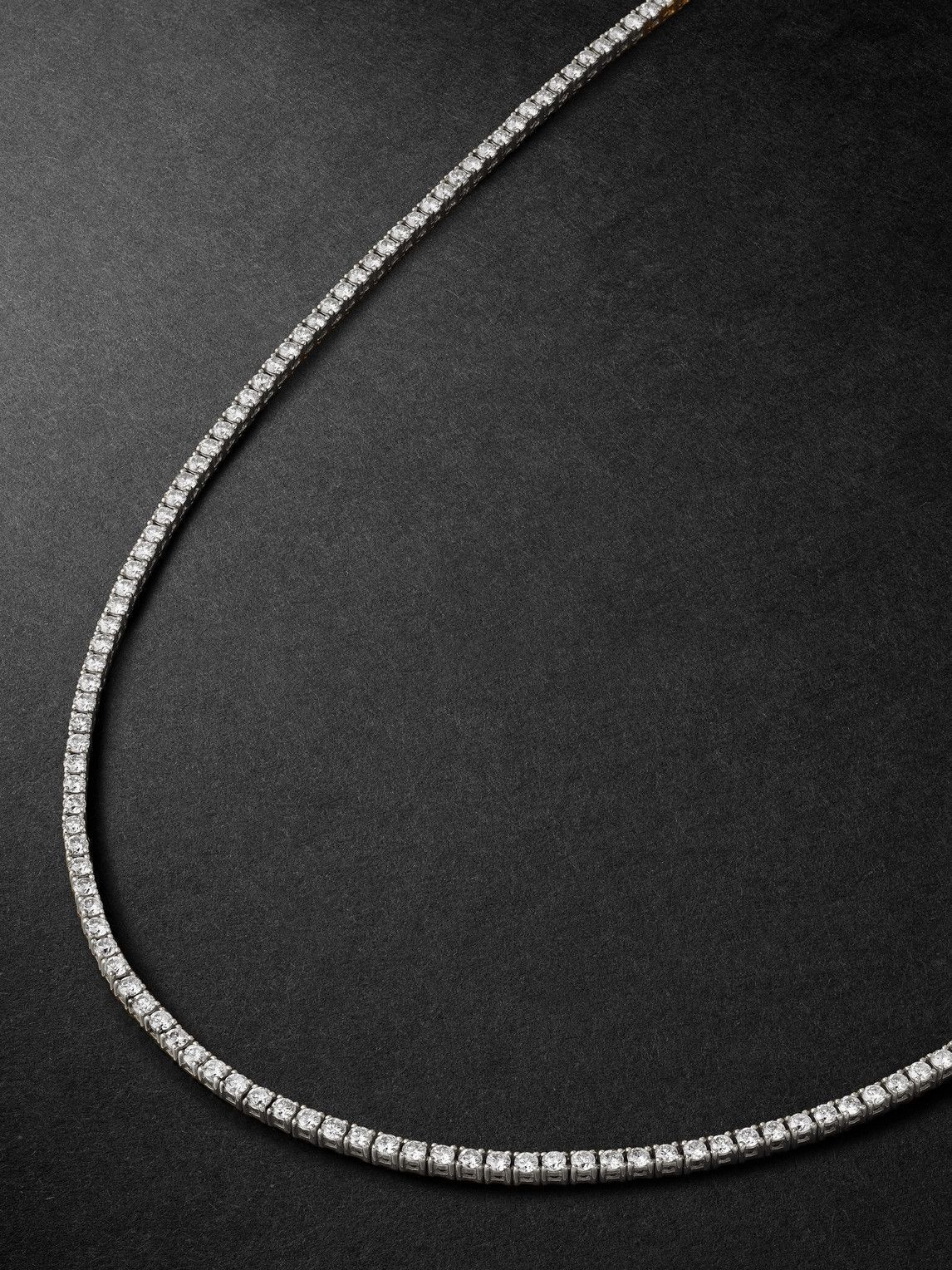 Photo: KOLOURS JEWELRY - Spectra White Gold Diamond Necklace