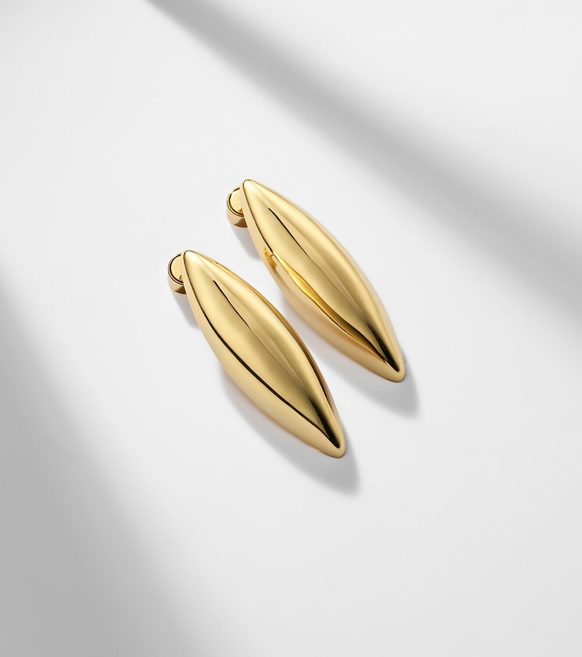 Jennifer Fisher Puffy Dagger Small gold-plated earrings
